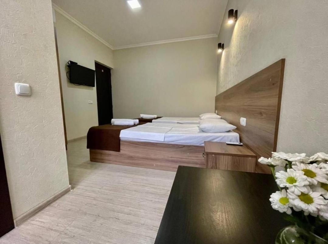 Merien Hotel Γιερεβάν Εξωτερικό φωτογραφία