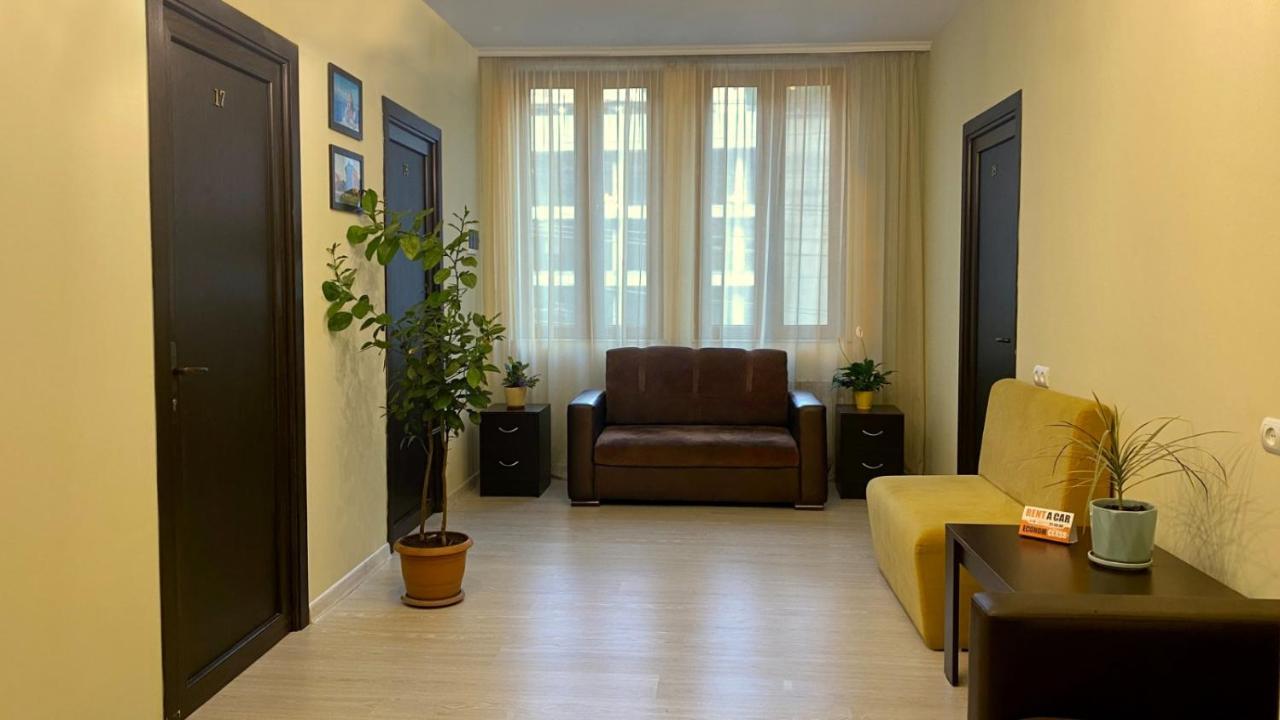 Merien Hotel Γιερεβάν Εξωτερικό φωτογραφία