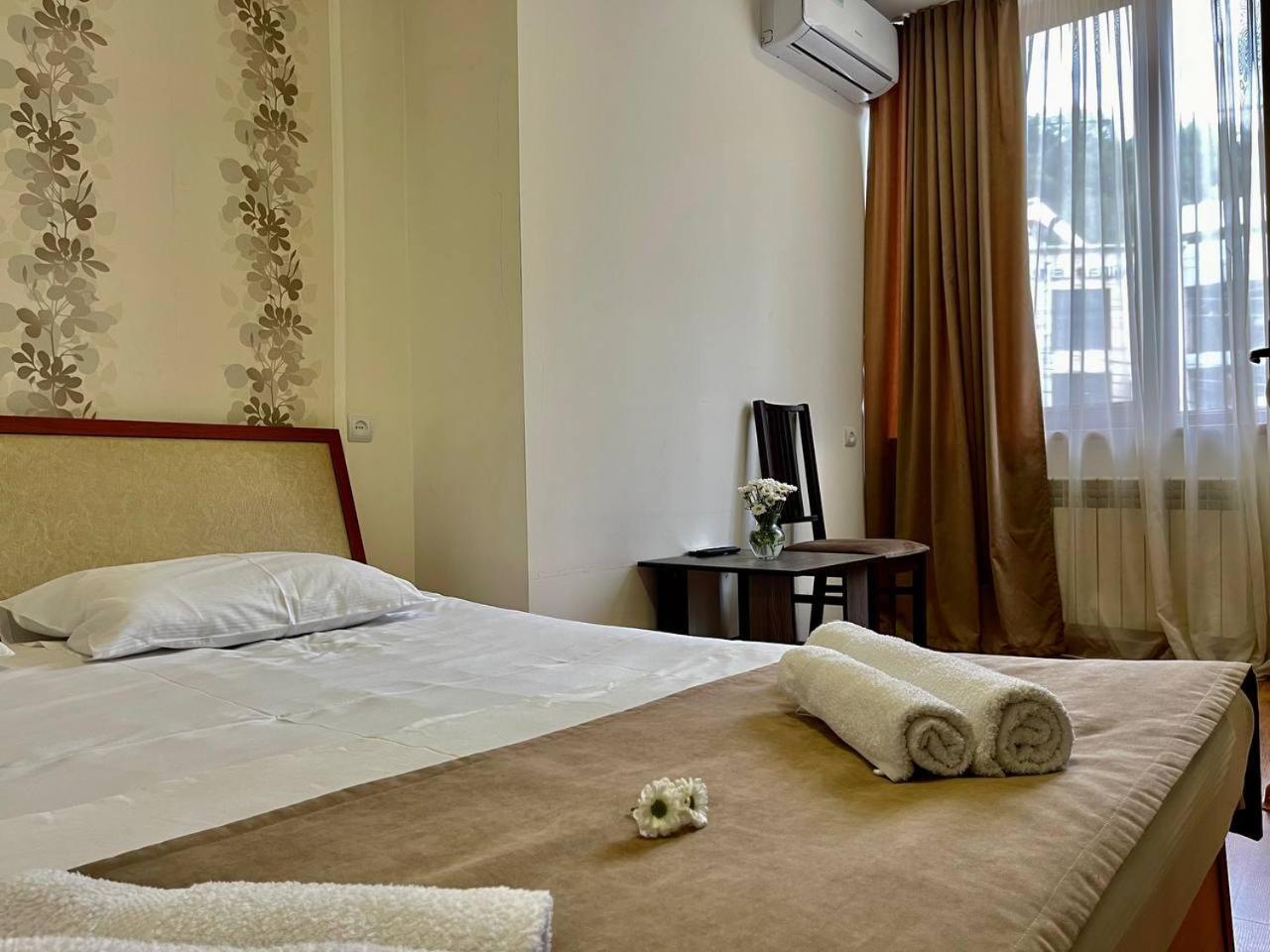 Merien Hotel Γιερεβάν Εξωτερικό φωτογραφία